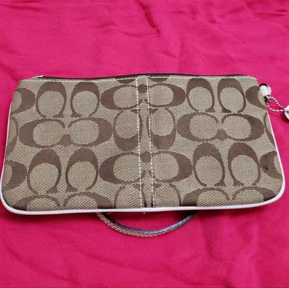 Coach signature wristlet - Picture 2 of 2